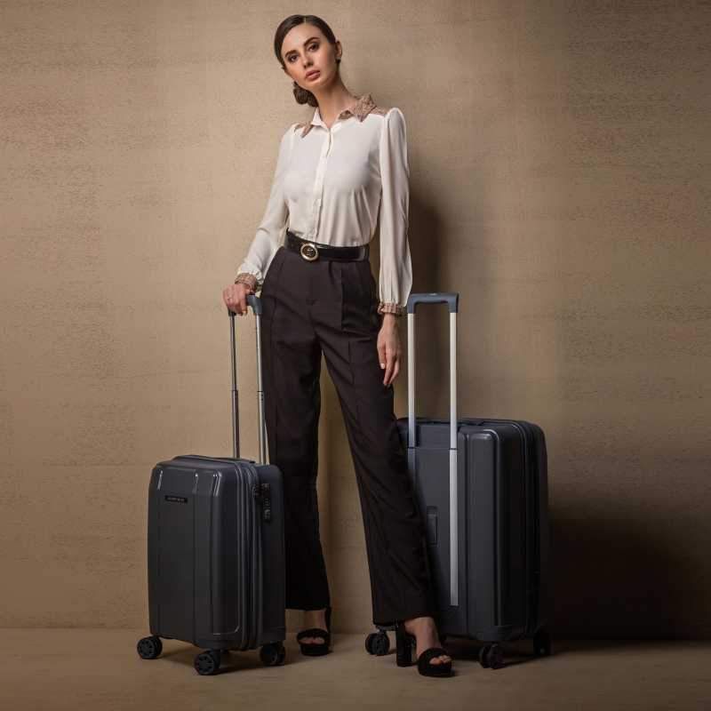 Medium Check-in Luggage (65 cm) – Tokyo Expander Hard-Side Polypropylene Luggage Set of 2 Dark Grey Trolley Bags (55 & 65 Cm) – Grey